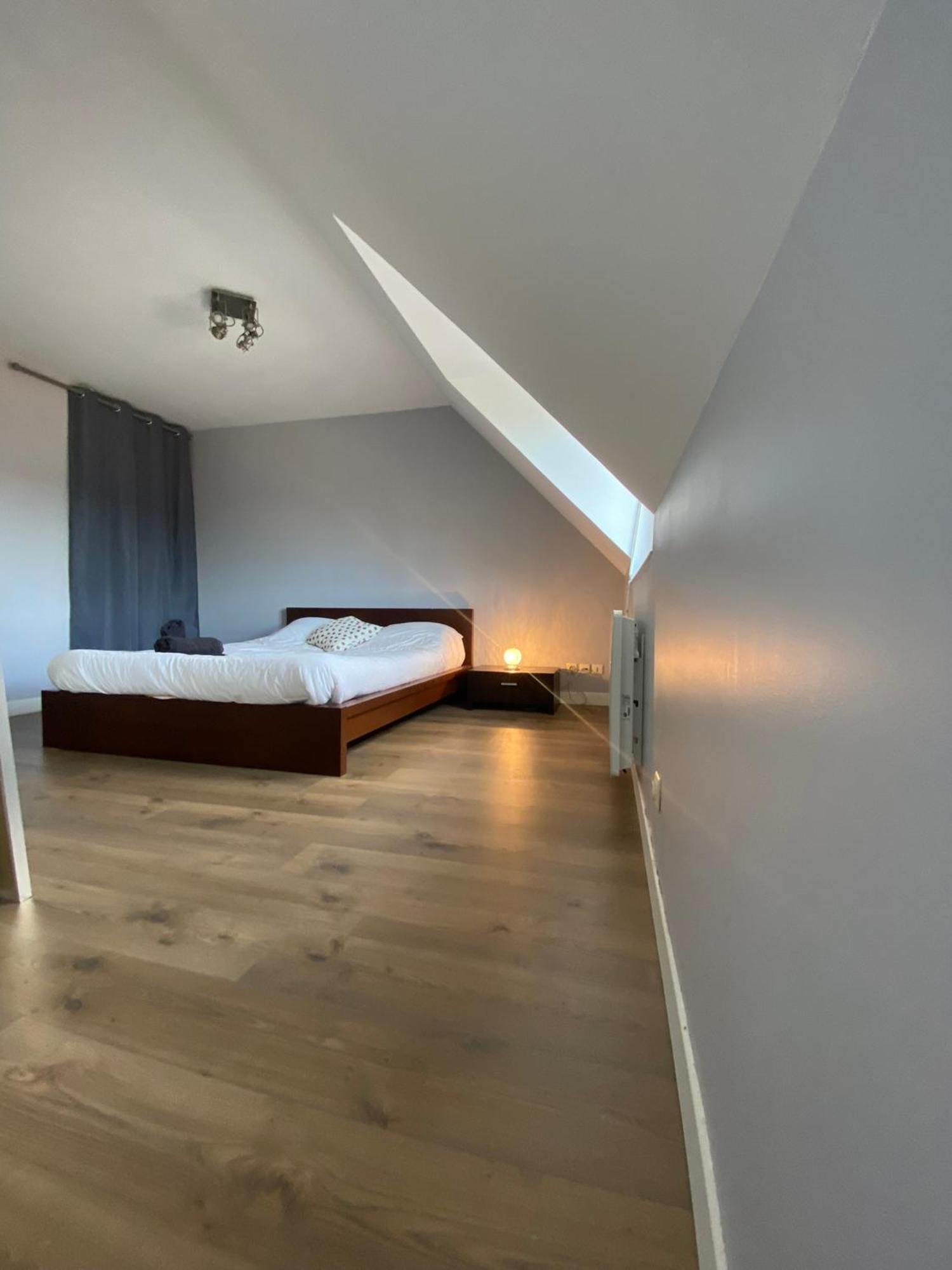 2 Chambres Hyper Centre Avec Place De Parking Et Wifi 阿棉 外观 照片