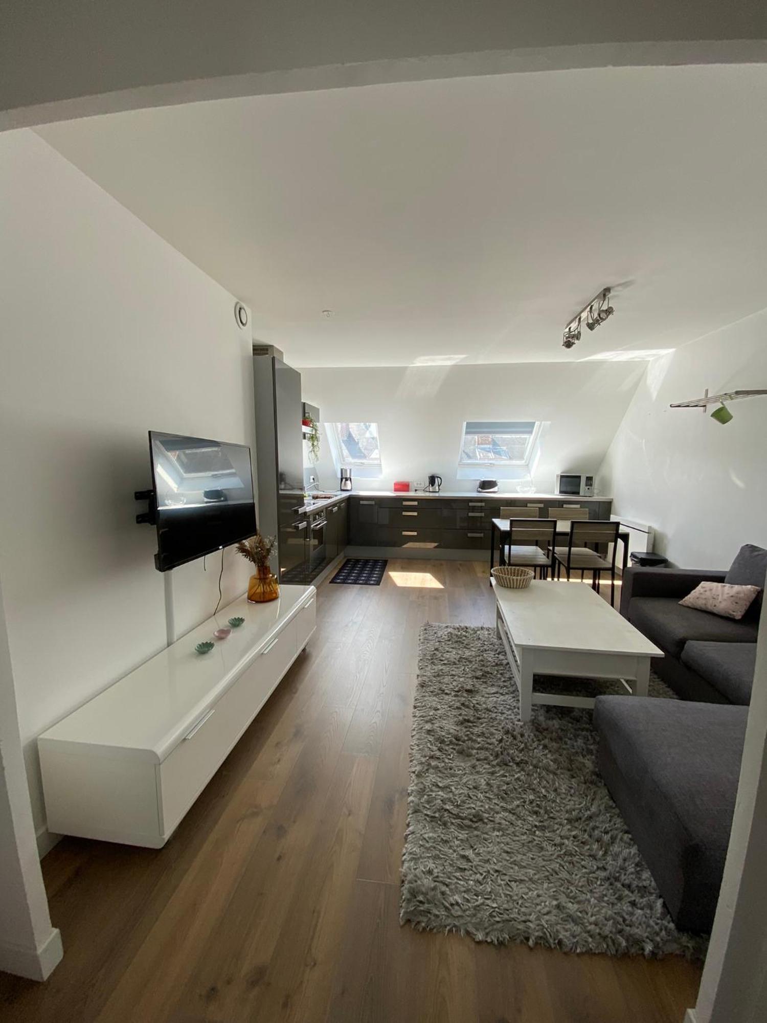 2 Chambres Hyper Centre Avec Place De Parking Et Wifi 阿棉 外观 照片